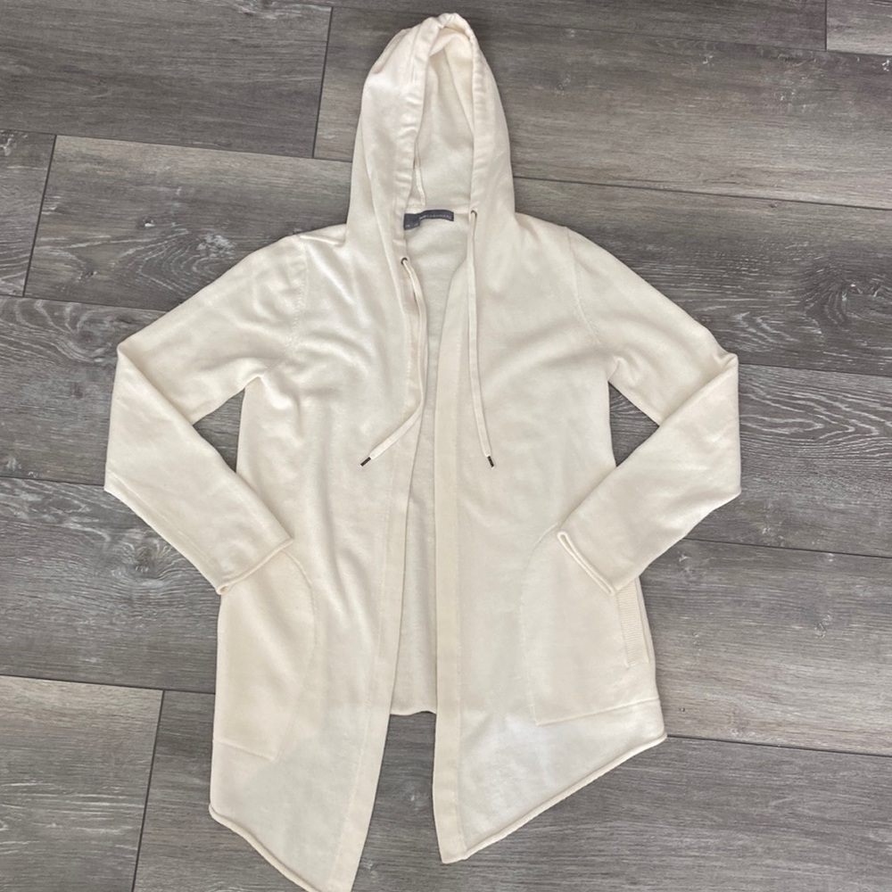 360 Cashmere Sweater